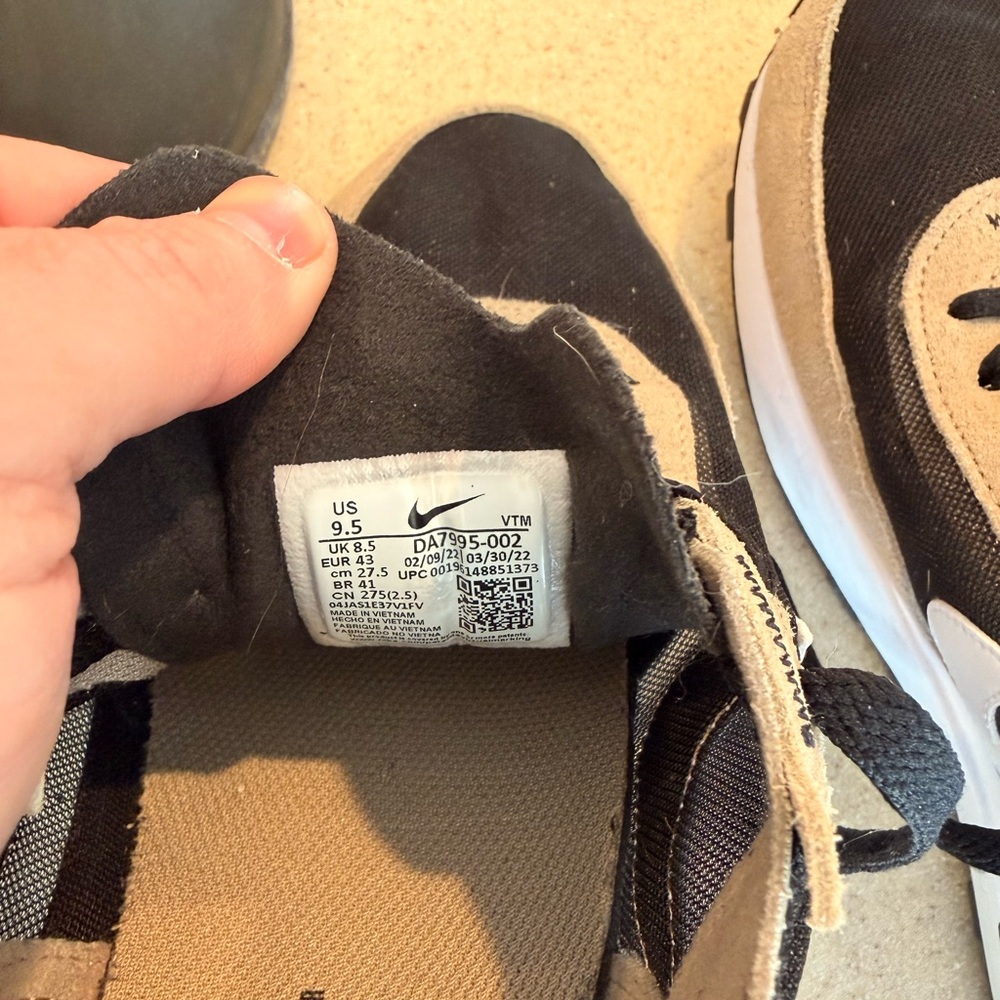 Nike Black and Tan Athletic Shoes - Picture 7 of 7